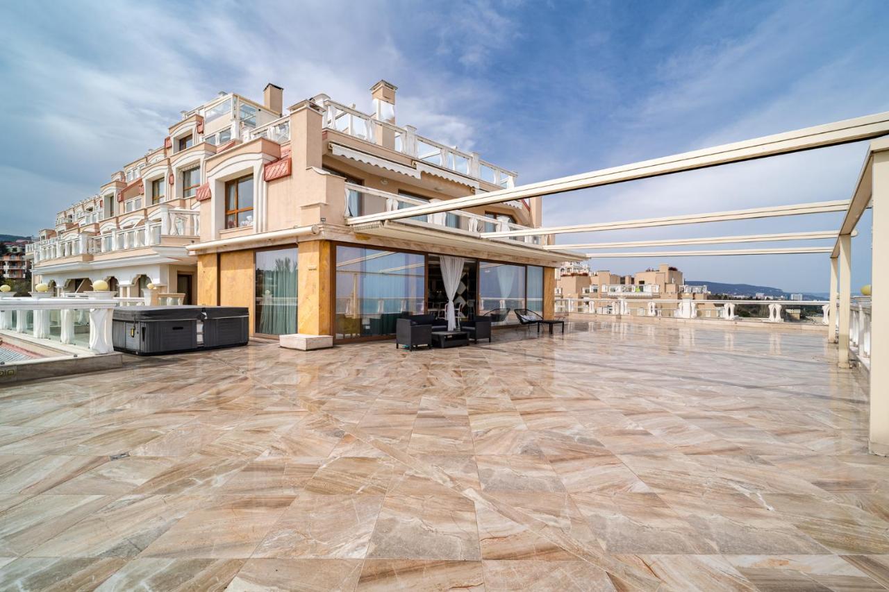 La Mer Luxury Apartments غولدن ساندز المظهر الخارجي الصورة